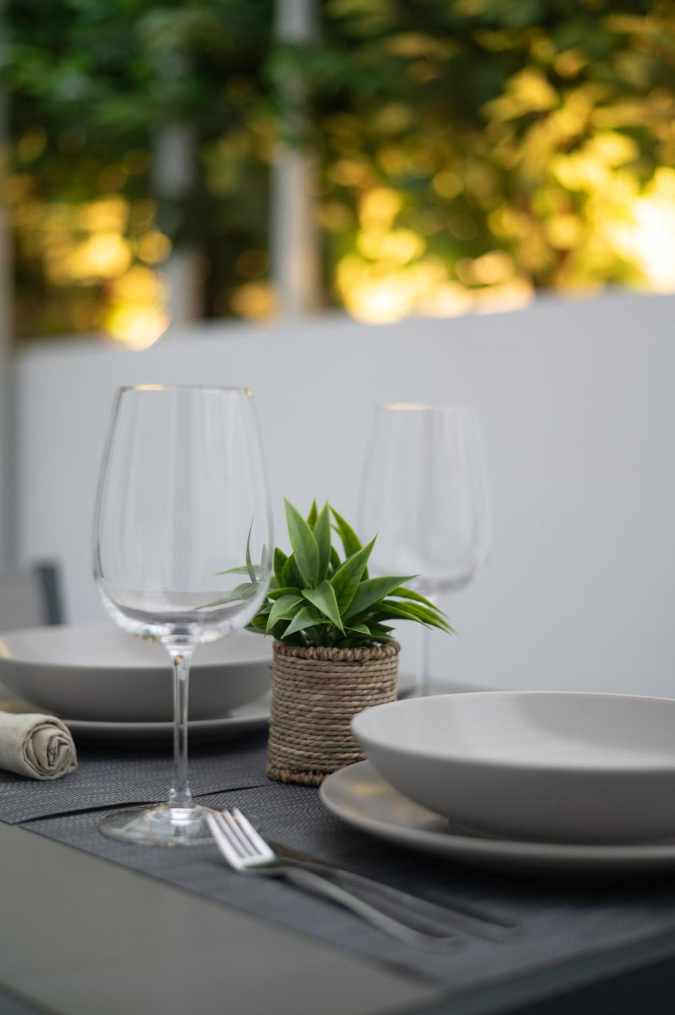 公寓 Honey Oak & Cream Patio By Nest